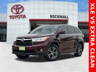 Used 2016 Toyota Highlander XLE image 1