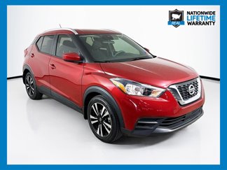 Used 2020 Nissan Kicks SV image 1