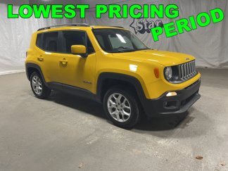 Used 2015 Jeep Renegade Latitude w/ Cold Weather Group II image 1