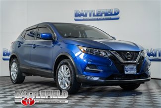 Used 2021 Nissan Rogue Sport S image 1