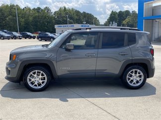 Used 2021 Jeep Renegade Latitude w/ Convenience Group video 2
