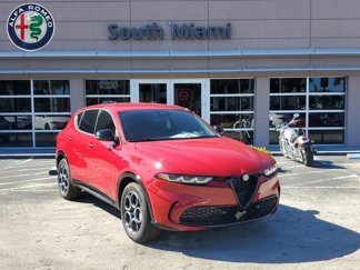 New 2025 Alfa Romeo Tonale image 1