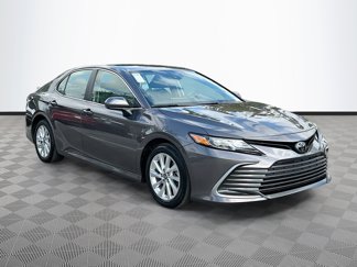 Used 2023 Toyota Camry LE image 1
