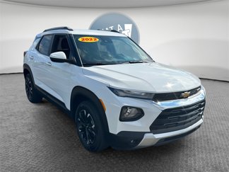 Used 2022 Chevrolet TrailBlazer LT w/ Convenience Package image 1