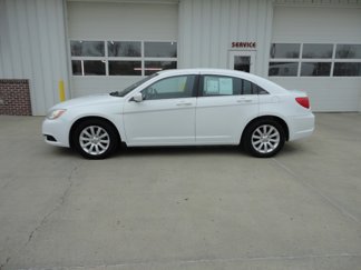 Used 2012 Chrysler 200 Touring image 1