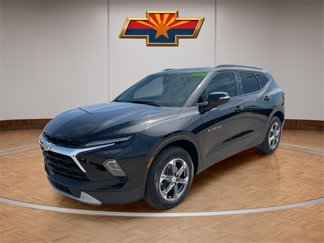 Used 2024 Chevrolet Blazer LT image 1
