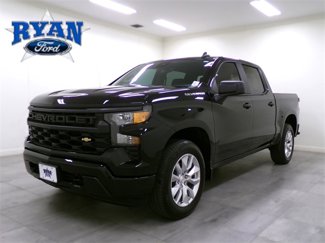 Used 2024 Chevrolet Silverado 1500 Custom image 1