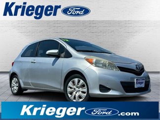 Used 2012 Toyota Yaris 2-Door Hatchback image 1