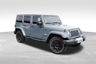 Used 2015 Jeep Wrangler Unlimited Sahara w/ Connectivity Group image 1