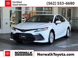 Certified 2023 Toyota Camry LE image 1