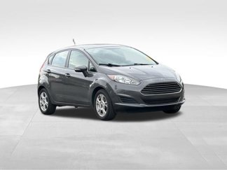 Used 2015 Ford Fiesta SE image 1