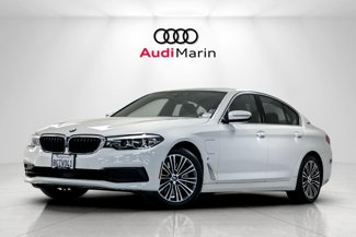 Used 2019 BMW 530e image 1