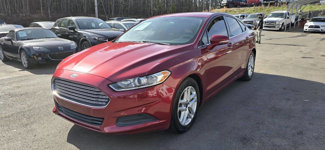 Used 2016 Ford Fusion SE image 1