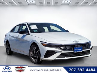Certified 2025 Hyundai Elantra Sport w/ Cargo Package image 1