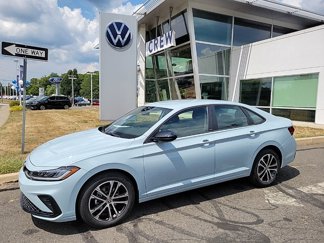New 2025 Volkswagen Jetta Sport image 1