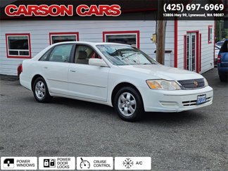 Used 2000 Toyota Avalon XLS image 1