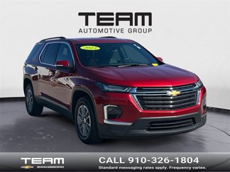 Used 2023 Chevrolet Traverse LT image 1