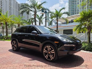 Used 2014 Porsche Cayenne image 1