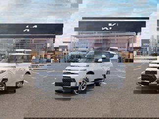 New 2025 Kia Soul LX image 1