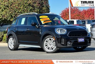 Used 2022 MINI Cooper Countryman image 1