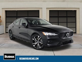 Certified 2024 Volvo S60 B5 Core image 1