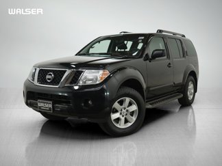 Used 2012 Nissan Pathfinder SV image 1
