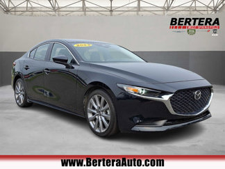 Used 2023 MAZDA MAZDA3 s image 1