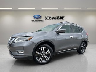 Used 2017 Nissan Rogue SL w/ SL Premium Package image 1