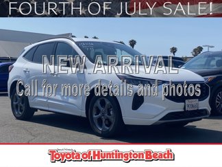 Used 2023 Ford Escape ST-Line w/ Equipment Group 301A image 1