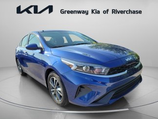 Certified 2024 Kia Forte LXS image 1