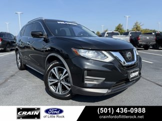 Used 2019 Nissan Rogue SV w/ Premium Package image 1