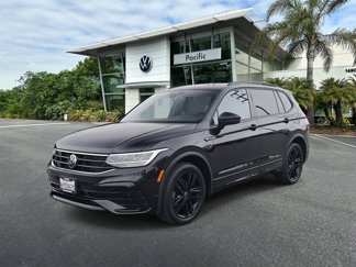 Used 2022 Volkswagen Tiguan SE R-Line image 1
