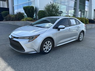Used 2022 Toyota Corolla LE image 1