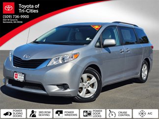 Used 2014 Toyota Sienna LE image 1