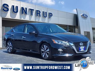 Used 2022 Nissan Altima 2.5 SL image 1