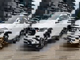 Used 2025 Mercedes-Benz GLA 250 image 1