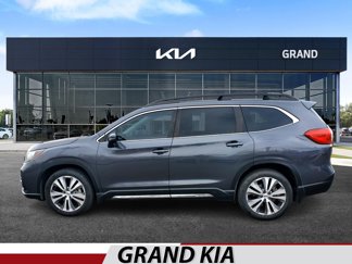 Used 2020 Subaru Ascent Limited image 1