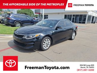 Used 2017 Kia Optima LX image 1