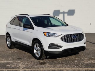 Used 2023 Ford Edge SE image 1
