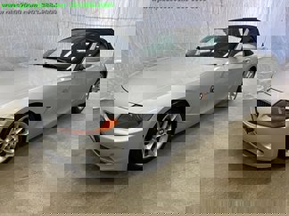 Used 2004 BMW Z4 2.5i image 1