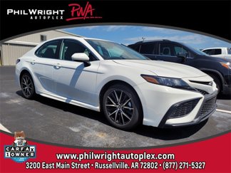 Used 2023 Toyota Camry SE image 1