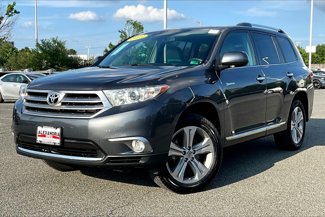 Used 2013 Toyota Highlander Limited image 1