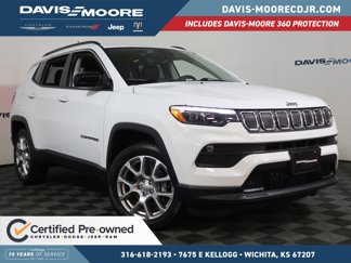 Used 2022 Jeep Compass Latitude w/ Sun and Sound Group image 1