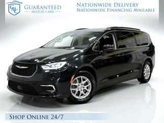 Used 2022 Chrysler Pacifica Touring-L image 1