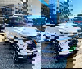New 2025 Chevrolet TrailBlazer RS w/ Convenience Package image 1