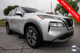 Used 2022 Nissan Rogue SV image 1