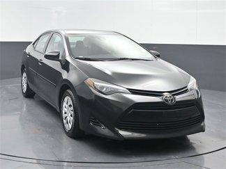 Used 2019 Toyota Corolla LE video 1