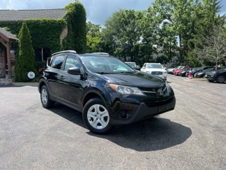 Used 2014 Toyota RAV4 LE image 1