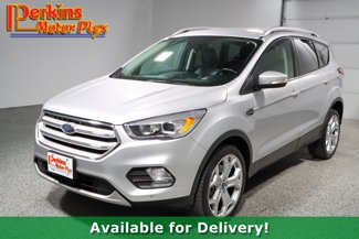 Used 2019 Ford Escape Titanium w/ U9j03 - Titanium Tow Package image 1