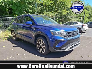 Used 2024 Volkswagen Taos SE image 1